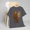 Lez Bee Ann – Funny Queen Bee LGBTQ+ T-Shirt